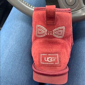 Maroon Uggs